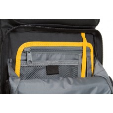 Сумка повсякденна з відділенням для планшета CAT Millennial Ultimate Protect чорний 83460;01